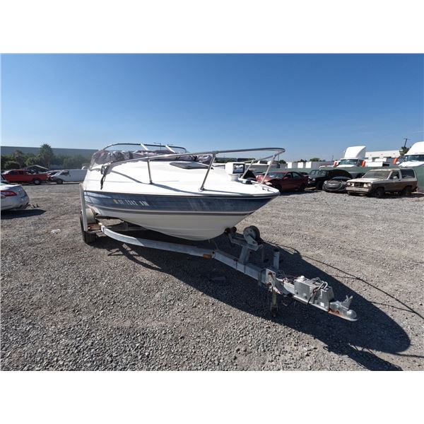BAYLINER BOAT 1994 T-DONATION