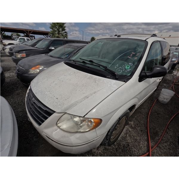 CHRYSLER T&C 2005 T-DONATION