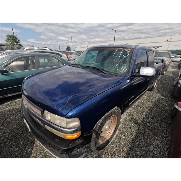 CHEV SILVERADO 2002 T-DONATION