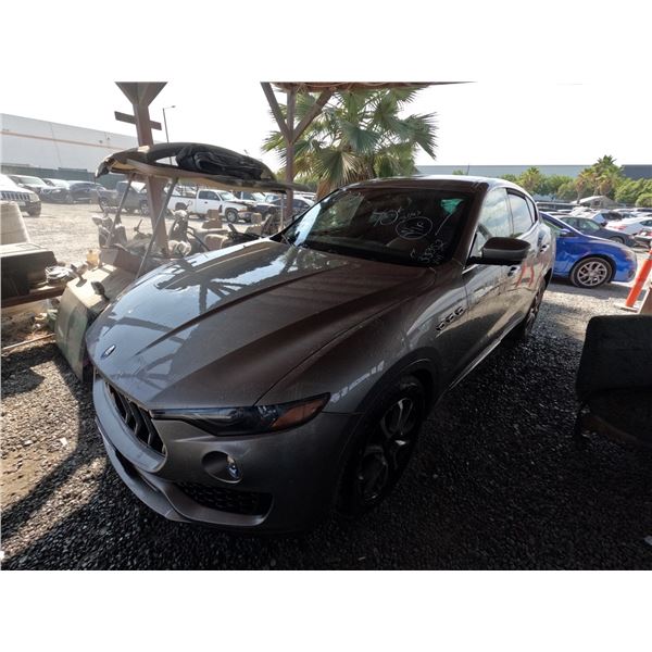 MASERATI LEVANTE 2019 T-DONATION