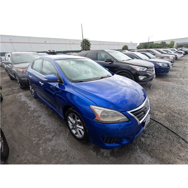NISSAN SENTRA 2015 SALV/T