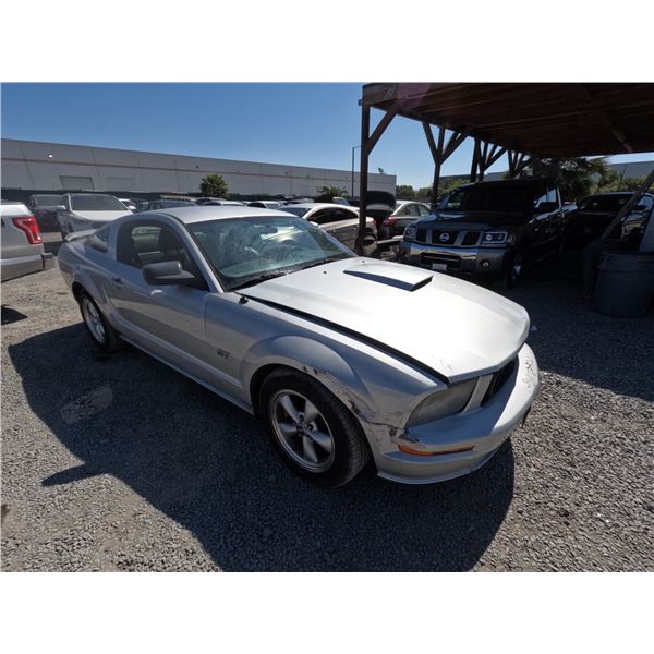 FORD MUSTANG 2008 ADT