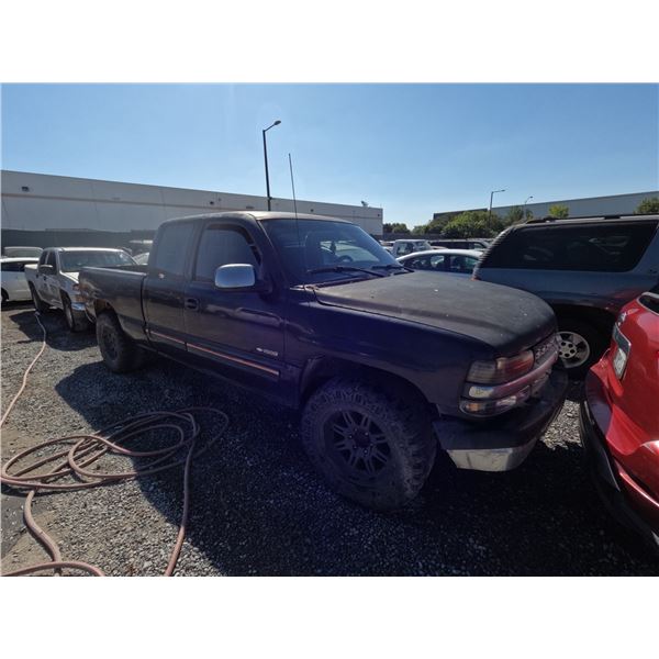 CHEV SILVERADO 2001 ADT