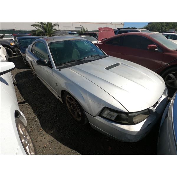 FORD MUSTANG 2000 T-DONATION