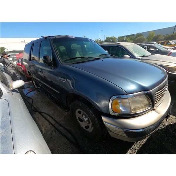 FORD EXPEDITION 2000 ADT-DONATION