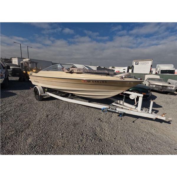 BAYLINER BOAT 1982 T-DONATION