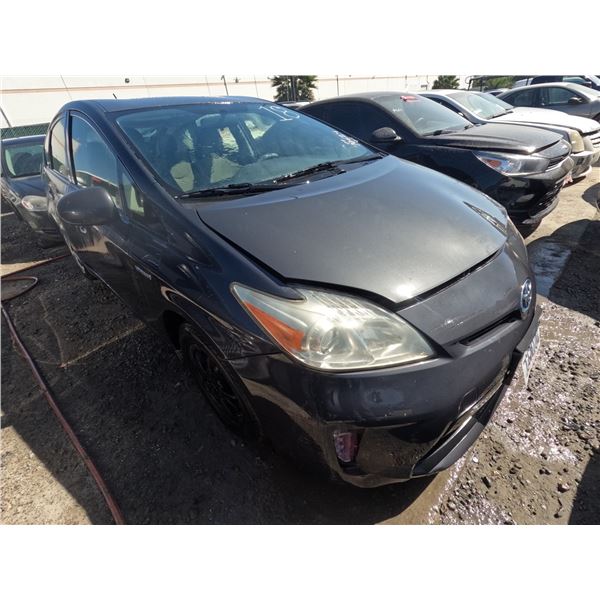 TOYOTA PRIUS 2013 T-DONATION