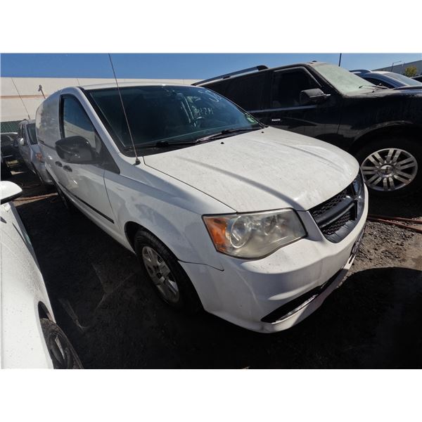 DODGE CARGO VAN 2014 T-DONATION