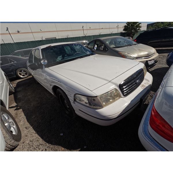 FORD CR VICTORIA 2000 T-DONATION