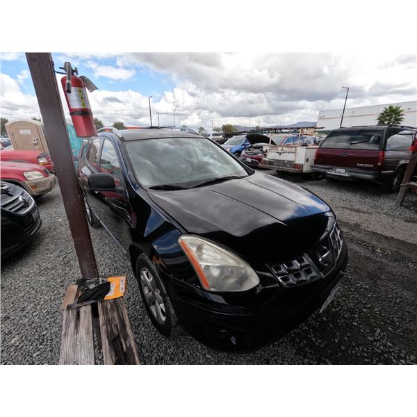 NISSAN ROGUE 2011 T