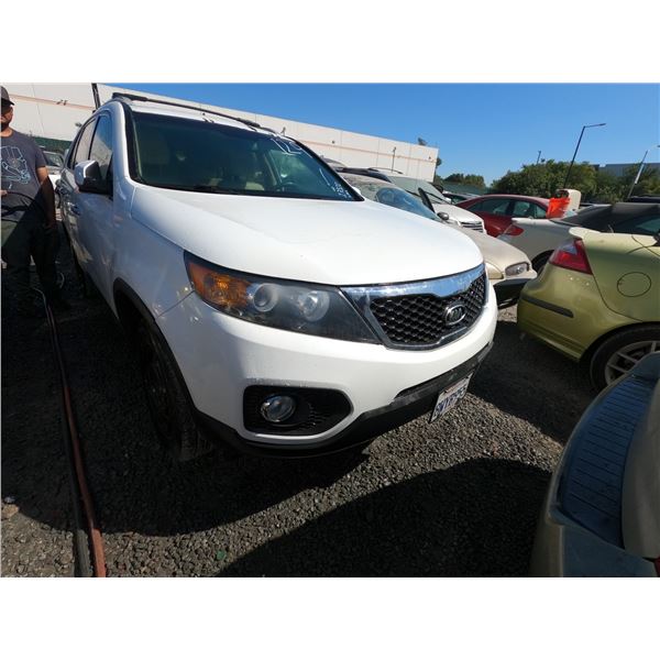 KIA SORENTO 2013 T-DONATION
