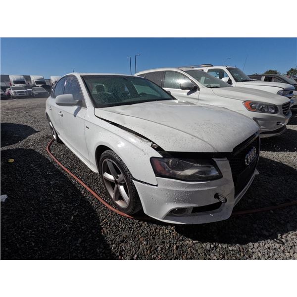 AUDI A4 2012 O/S-TITLE