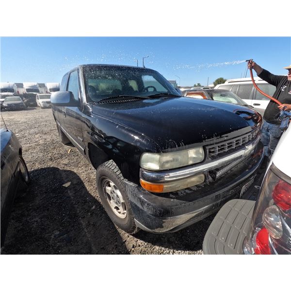 CHEV SILVERADO 2002 T-DONATION