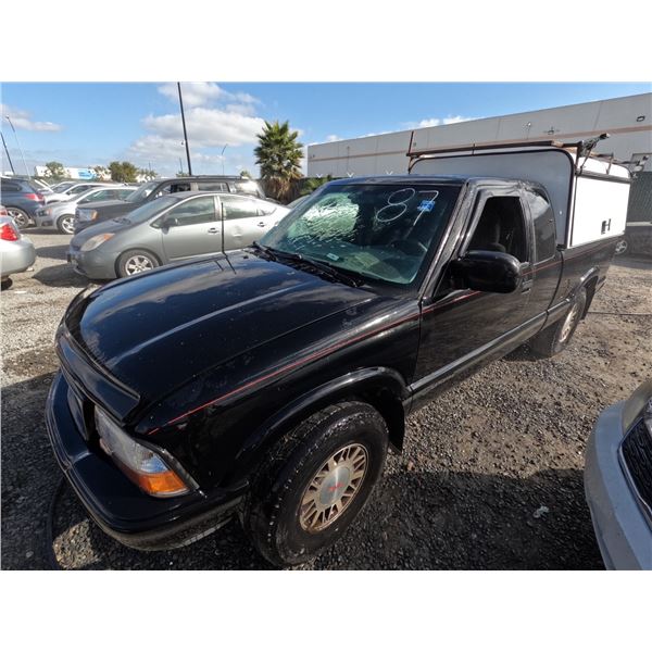 GMC SONOMA 1999 O/S-TITLE