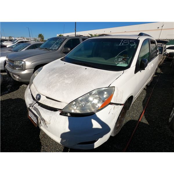 TOYOTA SIENNA 2008 ADT-DONATION
