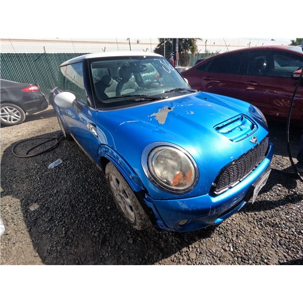 MINI COOPER 2010 T-DONATION