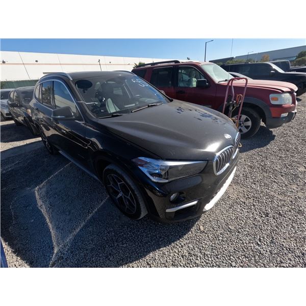 BMW X1 2016 T-2 DAYS