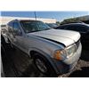 Image 1 : FORD EXPLORER 2002 T-DONATION