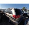 Image 4 : TOYOTA SIENNA 2004 ADT-DONATION