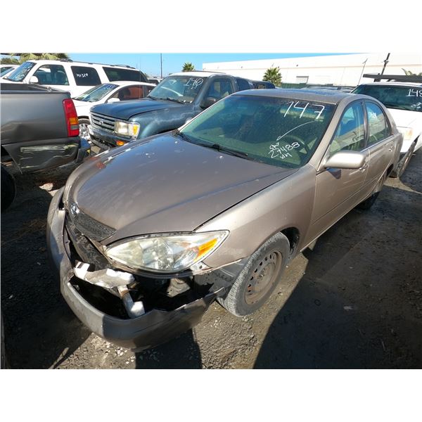 TOYOTA CAMRY 2002 SALV T/DONATION