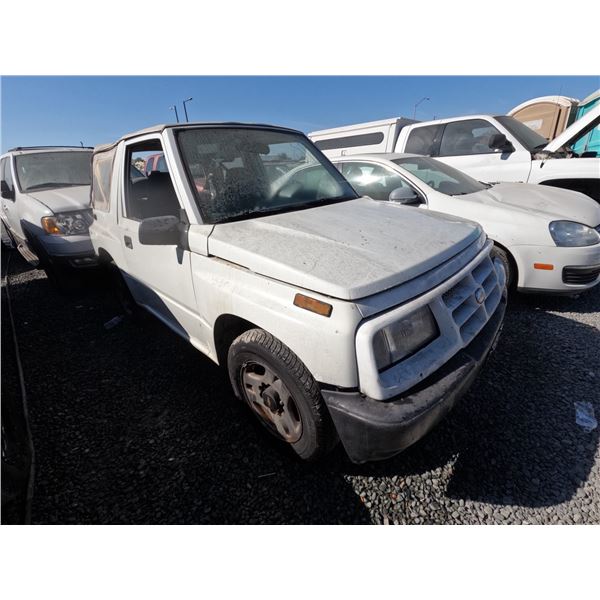 CHEV TRACKER 1998 SALV T/DONATION