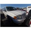 Image 1 : FORD EXPEDITION 2004 T-DONATION