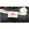 Image 3 : LEVIS MEDIUM SWEATERS *4 PCS*