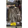 Image 1 : LEVIS GREEN EXTRA EXTRA LARGE T SHIRTS *2 PCS*