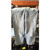 Image 2 : LEVIS RIBCAGE STRAIGHT ANKLE JEANS *SIZE 28 27 - 4 PAIRS*