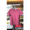 Image 2 : LEVIS RED SMALL T SHIRTS *2 PCS*