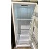 Image 2 : GALANZ STAINLESS STEEL STANDING FRIDGE OR FREEZER 28"W (HANDLE DETACHED/BROKEN)