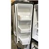 Image 3 : GE STAINLESS STEEL FRENCH DOOR FRIDGE WITH ROLLOUT FREEZER 32.5"W