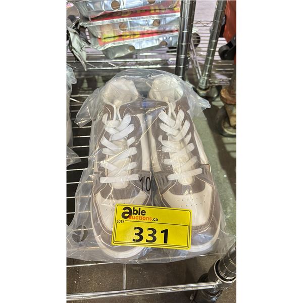 (1) PAIR OF ARDENE COLLECTIVE SHOES SIZE 10