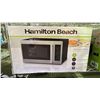 Image 1 : HAMILTON BEACH MICROWAVE OVEN