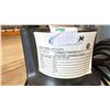 Image 2 : BURCAM 300506BPS SUBMERSIBLE UTILITY PUMP. GARDEN HOSE OUTLET. TESTED.
