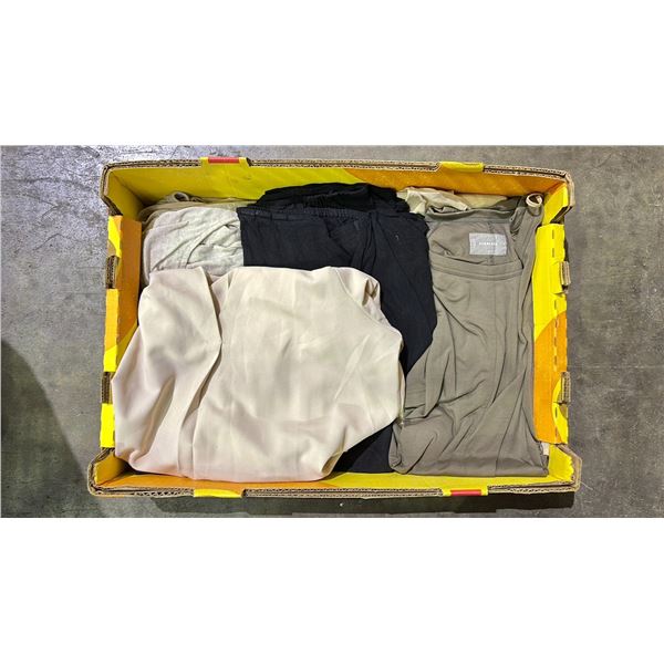 VARIOUS CASUAL WEAR DRESSES, SKIRTS, COVERALL. 1  M, 5 XL