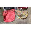 Image 2 : 3 PURSES,2 WALLETS, 1 BAG