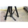 Image 2 : TRIPOD