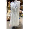 Image 1 : LADIVINE OFF WHITE SIZE LARGE DRESS