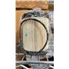 Image 2 : 12 VOLVO 217465575 FUEL FILTERS