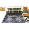Image 2 : LG STAINLESS STEEL 30"W INDUCTION TOP OVEN