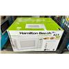 Image 1 : HAMILTON BEACH 0.7 CU. FT CAPACITY MICROWAVE OVEN