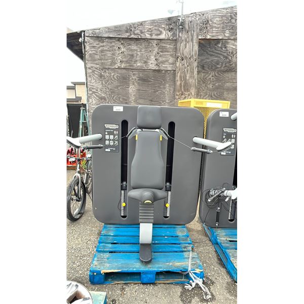 TECHNOGYM OVERHEAD PRESS