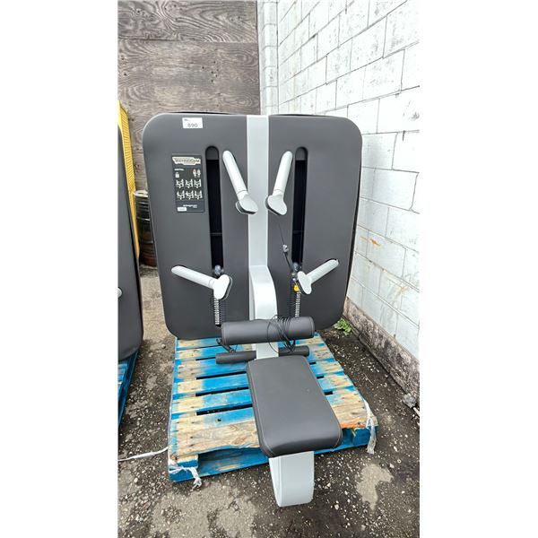 TECHNOGYM LOW PULL *CABLE NEEDS REPAIR*