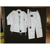 Image 1 : UNIFORME DE KARATÉ GR: 0/120 BLANC LOGO JKS