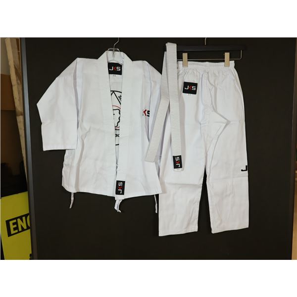 UNIFORME DE KARATÉ GR: 0/120 BLANC LOGO JKS