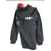 Image 2 : CHANDAIL KANGOUROU (JR HOODIE) DENSE JERSEY POUR ENFANTS LOGO JKS/TEAM MMA NOIR/ROUGE GR YM