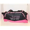 Image 1 : SAC DE SPORT LOGO JKS MARTIAL ARTS ROSE/NOIR