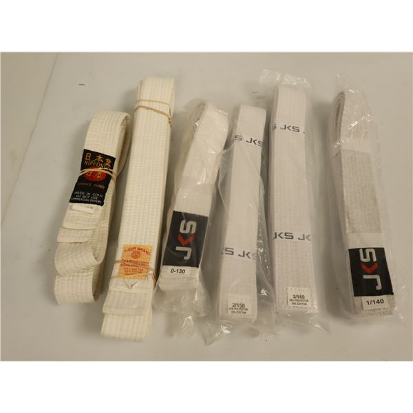 LOT DE 6 CEINTURE (KARATE GOJU IOGKF) LOGO JKS BLANC JR GR ASST