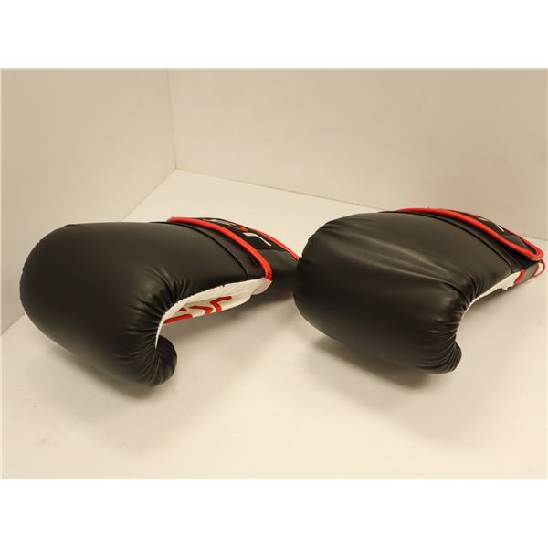 PAIRE DE GANTS DE SPARRINGLOGO JKS NOIR/BLANC/ROUGE GR XL *NEUF*